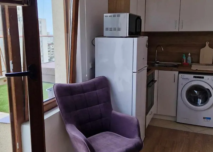 студио тони 2 с панорамна тераса и морска гледка *