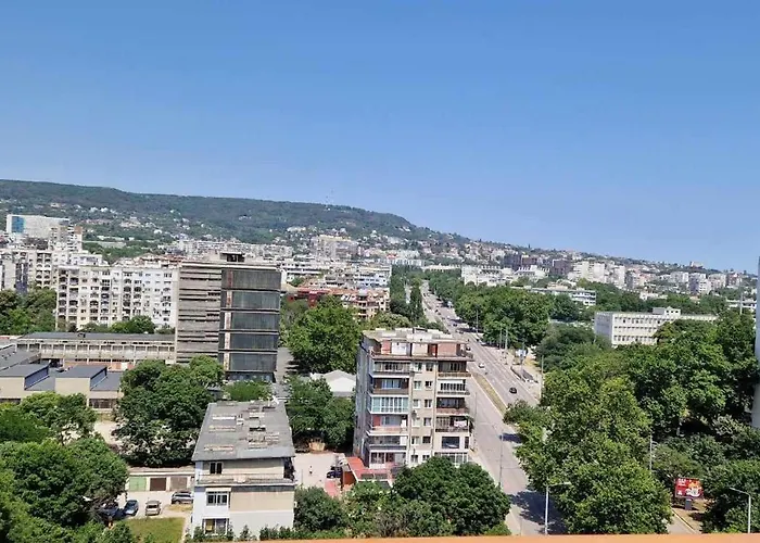 студио тони 2 с панорамна тераса и морска гледка *