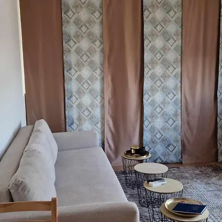 Apartman студио тони 2 с панорамна тераса и морска гледка *