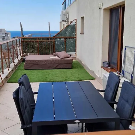 Apartman студио тони 2 с панорамна тераса и морска гледка *