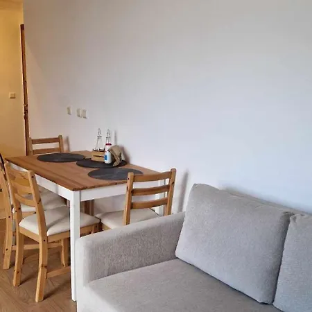 Apartman студио тони 2 с панорамна тераса и морска гледка Várna