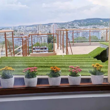 студио тони 2 * Varna