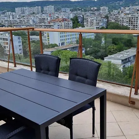 Apartman студио тони 2 с панорамна тераса и морска гледка *