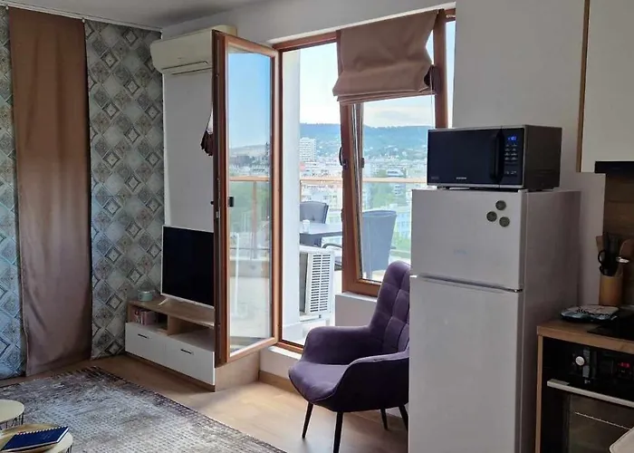 Apartament студио тони 2 с панорамна тераса и морска гледка