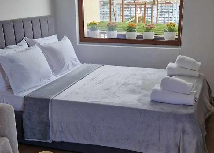 студио тони 2 с панорамна тераса и морска гледка Apartament