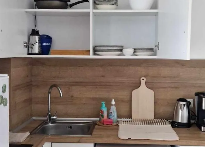 Apartament студио тони 2 с панорамна тераса и морска гледка *